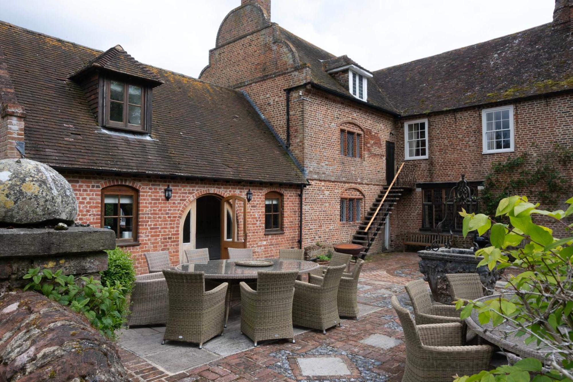 Knowlton Properties Canterbury Exterior foto